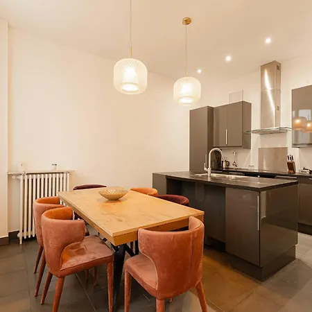 Spacious House - Ac- 5br-12p- * Deauville